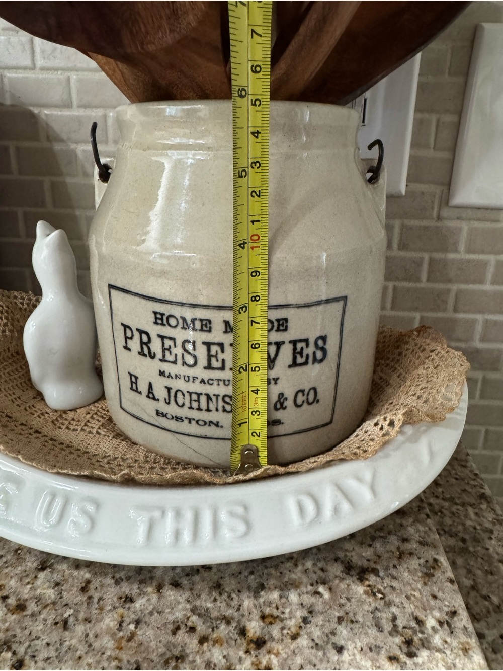 H.A. Johnson & Co. Boston "Home Made Preserves" stoneware crock - Picture 3 of 16
